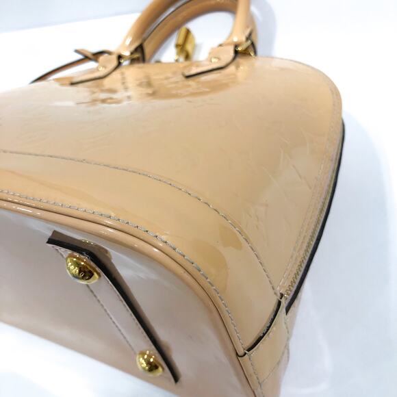Louis Vuitton Monogram Vernis Alma PM Bag - Picture 9 of 16